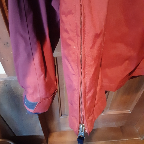 Crane Snowboard Jacket - Picture 4 of 11